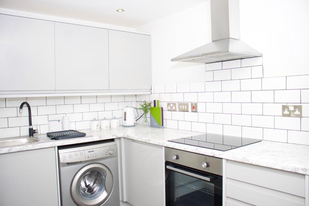 Avoca Court Apartment *